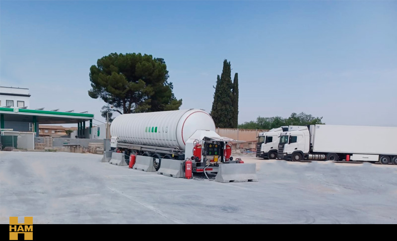 HAM Group opens in Chauchina, Granada, a new LNG service station, located on the A-92, Exit 225, Km. 25. GPS: 37.195984, -3.802733