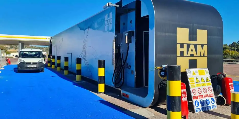 Las estaciones de servicio EDUX GNL, GNC y biometano son móviles, transportables y rápidas de instalar