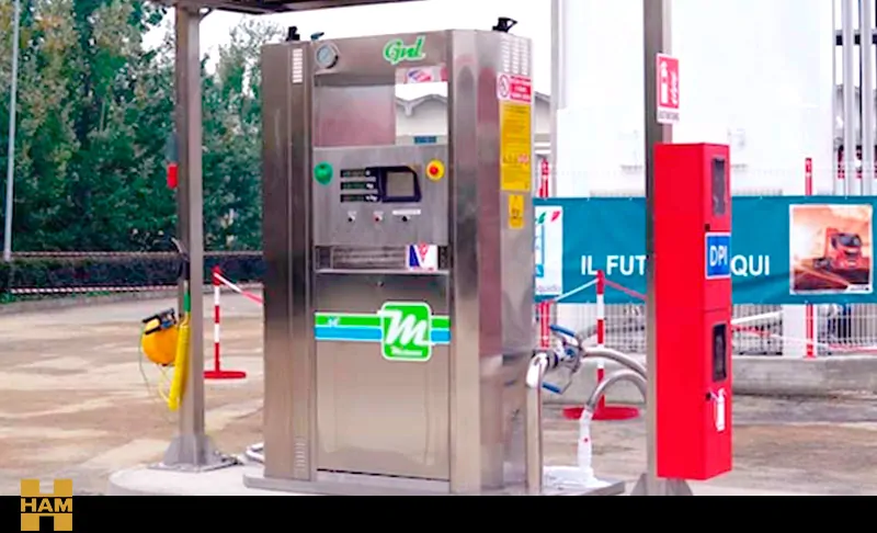 HAM Italia abre estación de servicio GNL en Novi Ligure Grupo HAM, a través de su filial HAM Italia, ha abierto una estación de servicio de gas natural licuado (GNL) en Novi Ligure, región italiana del Piamonte